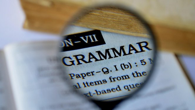 alt="Comment devenir bilingue en anglais : méthodes efficaces, immersion linguistique et pratique quotidienne pour progresser rapidement"