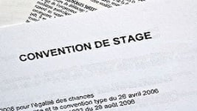 alt="Comment faire traduire ma convention de stage : traduction assermentée pour études, mobilité étudiante et expérience professionnelle à l'étranger"